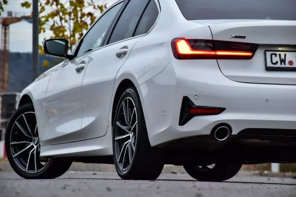 BMW M550i