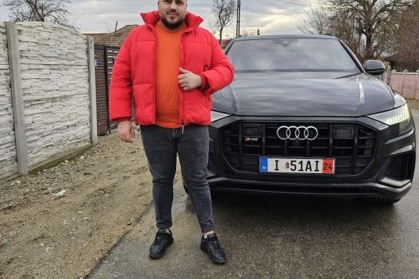 Audi Aq8
