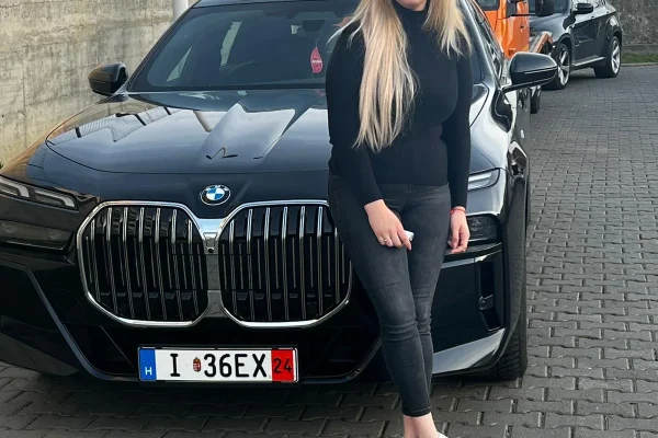 BMW 740D 2023
