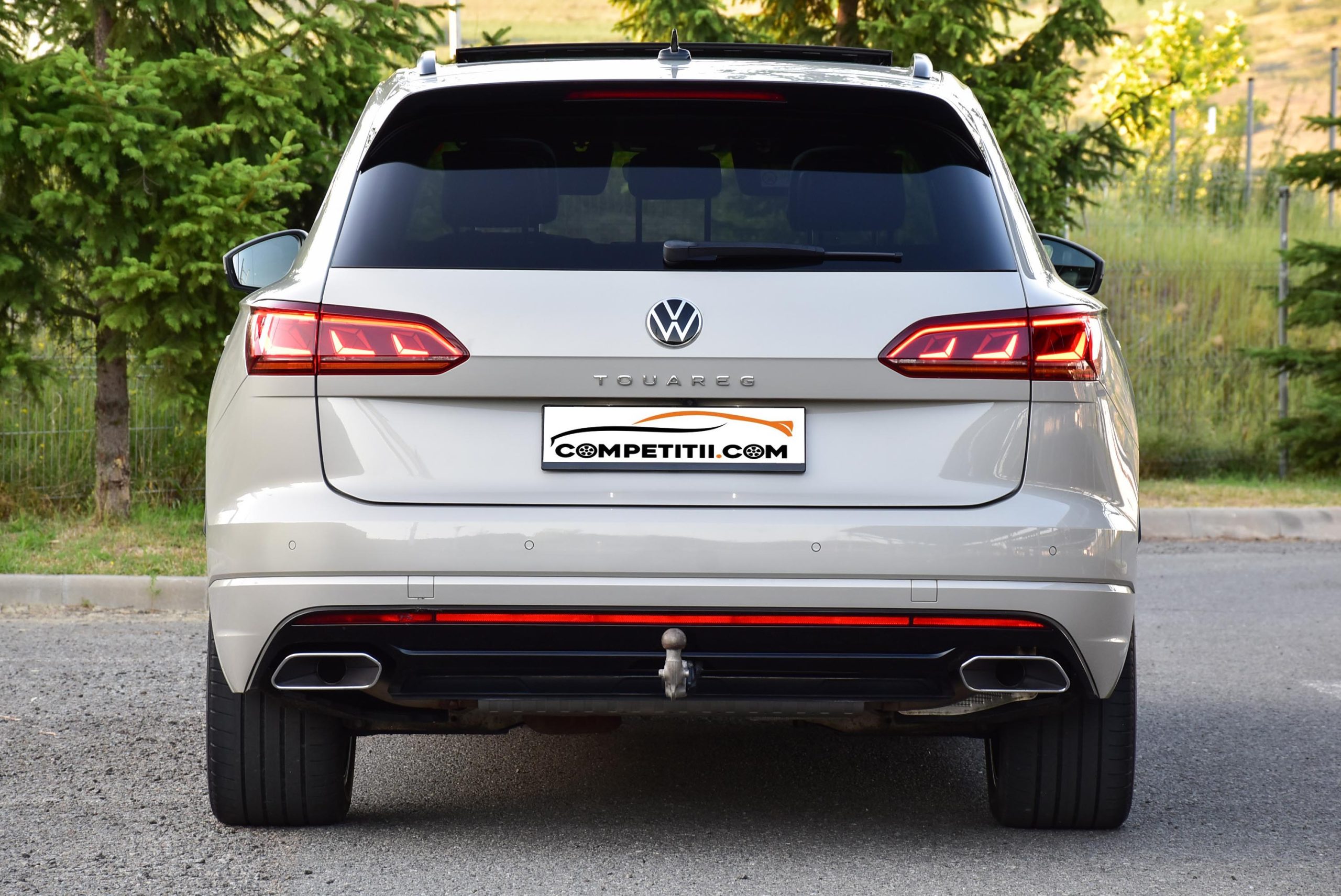 VW Touareg 3.0 V6 TDI 4Motion R-Line 2021 - Image 11